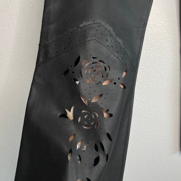 Sharagano Paris Black Faux Leather Cut Out Design Pants - Picture 5 of 9